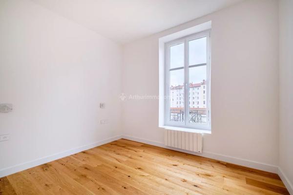 Vente Appartement 4 pièces 120 m2 à Lyon 7