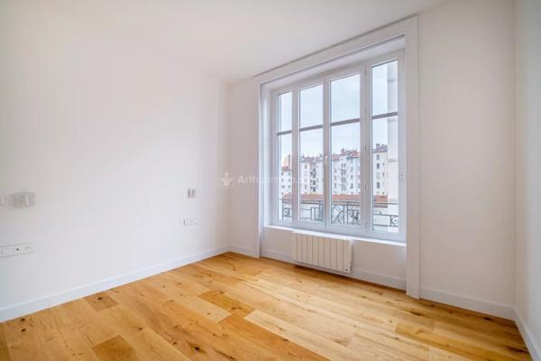Vente Appartement 4 pièces 120 m2 à Lyon 7