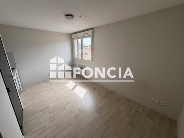 Location Studio 20.73 m² - 5,7,9 BOULEVARD DU GRAND CERF Poitiers 86000