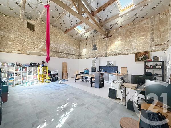 Appartement F4 à vendre  4 pièces - 201,39 m 2   LANSARGUES  - 34