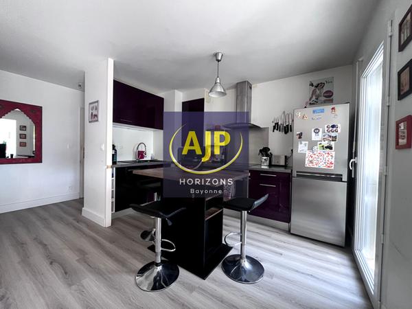 Appartement à vendre Saint Martin De Seignanx - 3 pièces, 66m² avec 2 chambre(s) à 275 000€ - AJP Horizons Bayonne