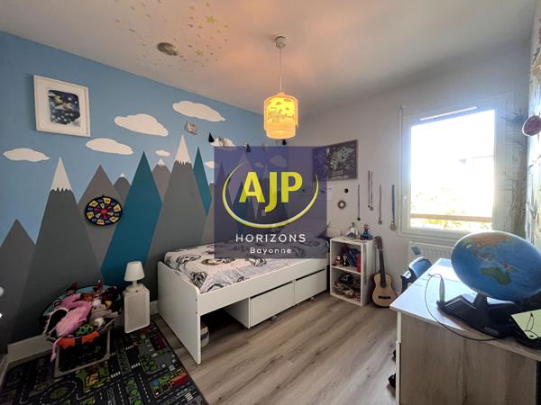 Appartement à vendre Saint Martin De Seignanx - 3 pièces, 66m² avec 2 chambre(s) à 275 000€ - AJP Horizons Bayonne