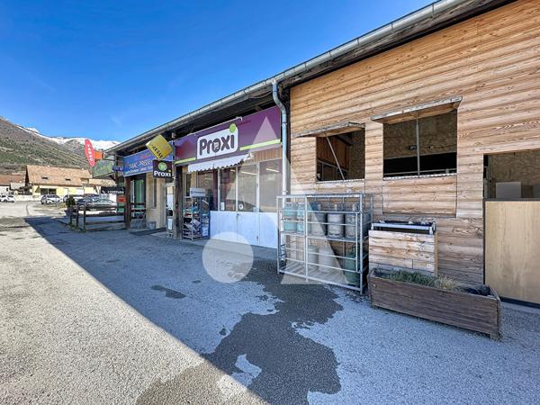 Local commercial 3 pièces 35.73 m2