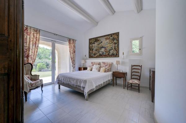 Vente Maison de luxe Aix-en-Provence 8 Pièces 250 m²