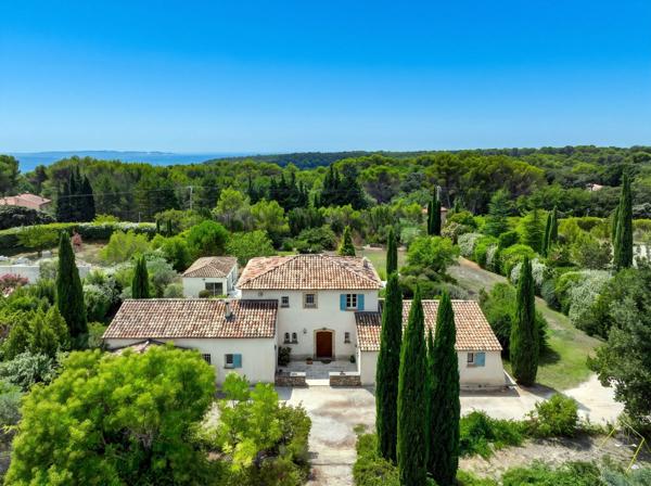 Vente Maison de luxe Aix-en-Provence 8 Pièces 250 m²