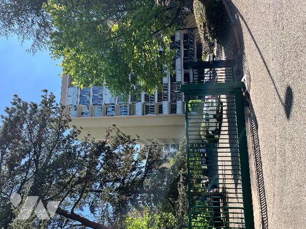QUARTIER GROUCHY - appartement 102 m², 3 chambres-4 possibles, cave, garage, résidence verdoyante.