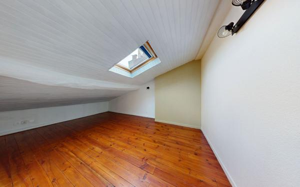 Appartement à vendre    4 pièces • 75 m2 Toulouse