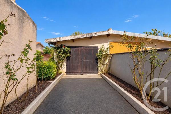 Maison à vendre  4 pièces - 82 m 2   ST JUERY  - 81