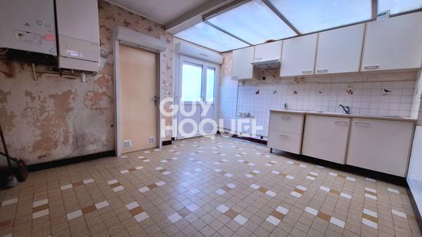SAINT-ACHEUL - Maison à vendre d'environ 95 m² avec cour