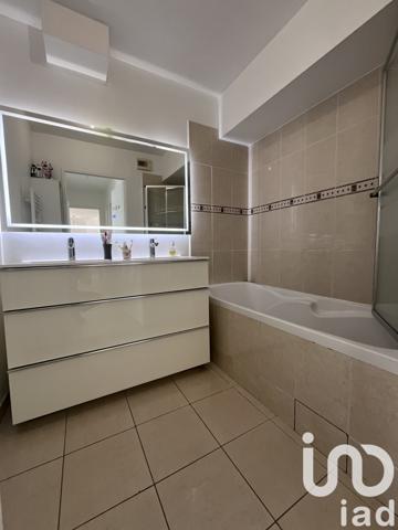 Appartement à vendre 3 pièces 63 m² Marseille 8