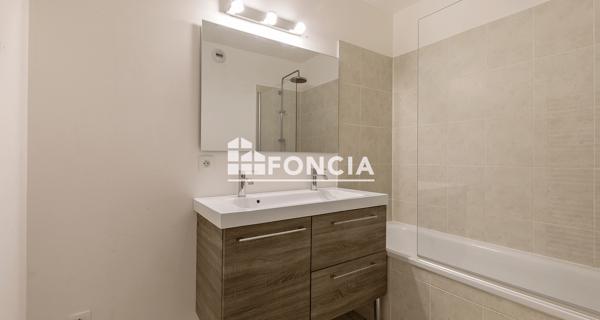 À vendre Appartement 4 pièces 86 m² - Déville-lès-rouen 76250
