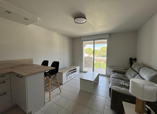 Appartement meublé dans résidence sécurisée - Générac
