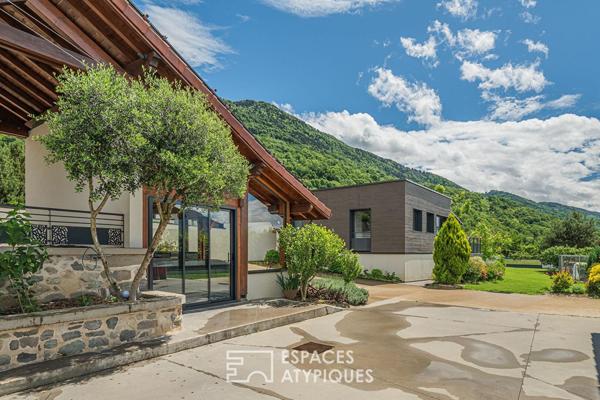Grange rénovée avec verger et activité de maison d’hôtes