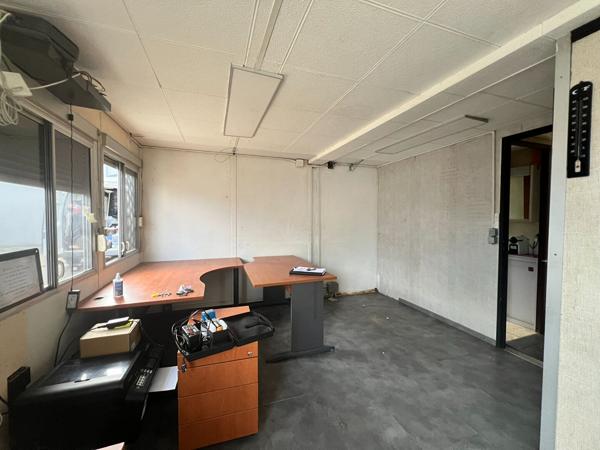 Maison avec dépendance  et hangar - terrain 1051 m² 94100 Saint Maur Des Fosses