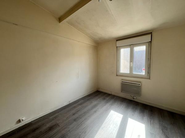 Maison avec dépendance  et hangar - terrain 1051 m² 94100 Saint Maur Des Fosses