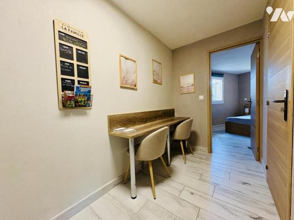 Appartement T2 de 43m² + loggia + stationnement à La Favière ( Bormes les Mimosas )