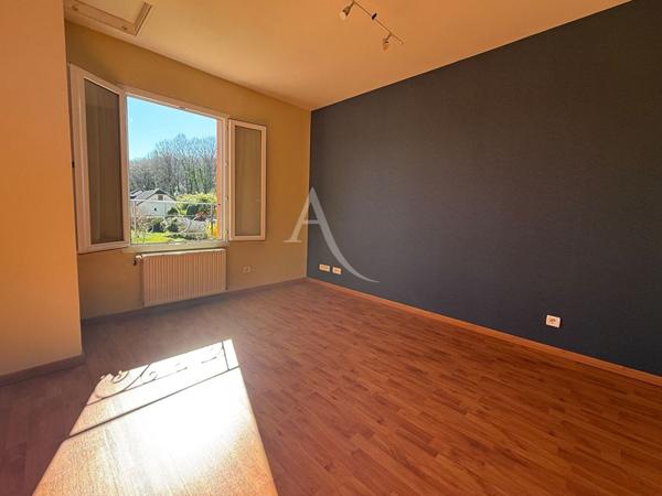 Idron maison 5 pièce(s) et garage