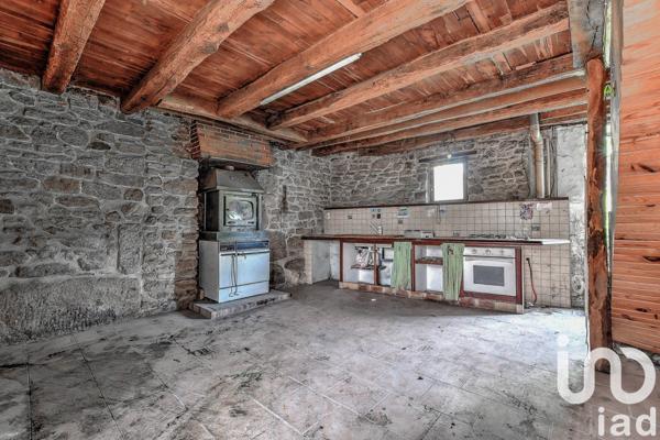 Maison à vendre 10 pièces 189 m² Bersac-sur-Rivalier