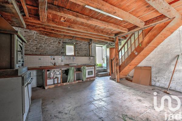 Maison à vendre 10 pièces 189 m² Bersac-sur-Rivalier