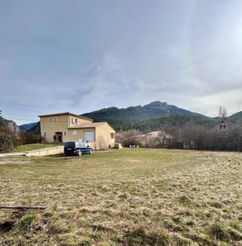 Maison à vendre 5 pièces CASTELLANE (04)
