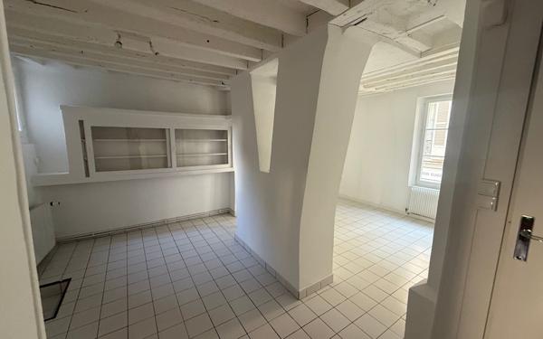 Appartement à louer    2 pièces •  Compiègne