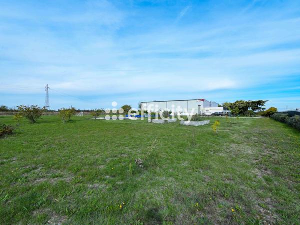 Maison 6 pièces - 380 m²