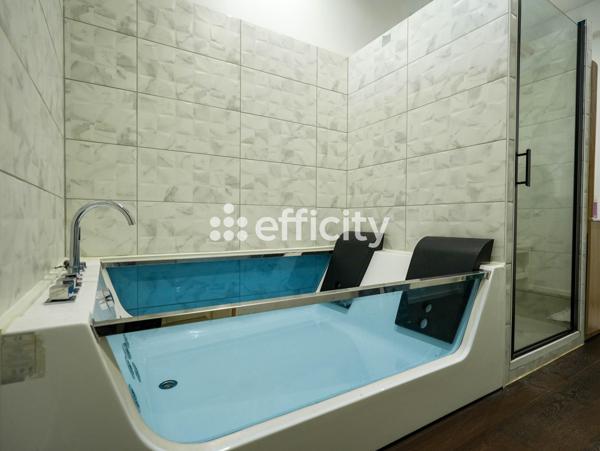 Maison 6 pièces - 380 m²