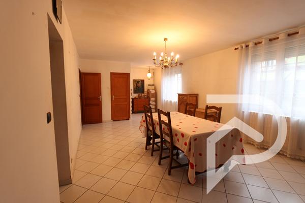 Maison 8 pièces 210 m2