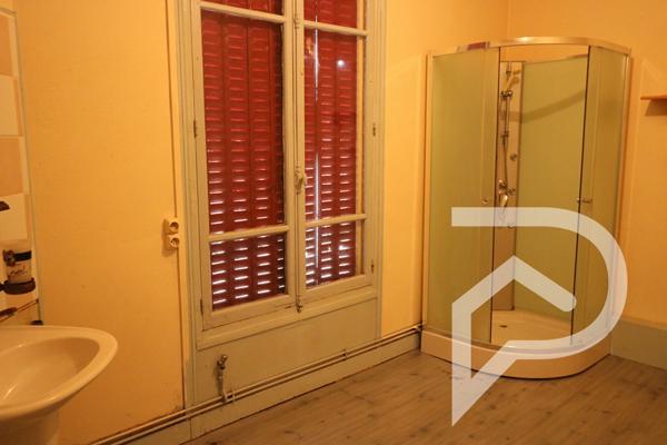 Maison 8 pièces 210 m2
