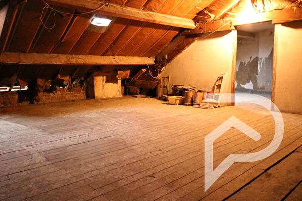 Maison 8 pièces 210 m2