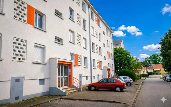 Vente                                                      Appartement
                        
                     2 pièces                      45 m2                     à Rezé