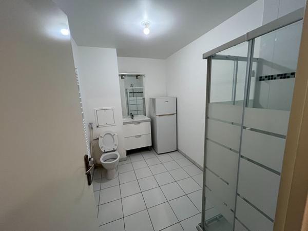 Appartement 2 pièces à louer à Nanterre - Rez-de-chaussée, Bon état, proche commodités
