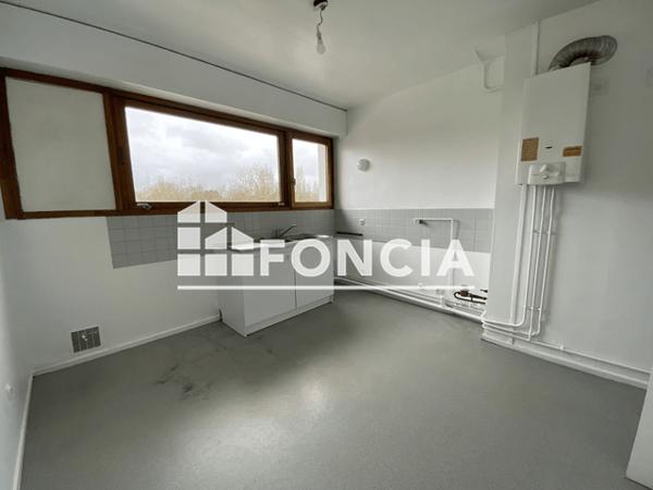 Location Appartement 3 pièces 57.65 m² - RUE DU RELAIS Pessac 33600