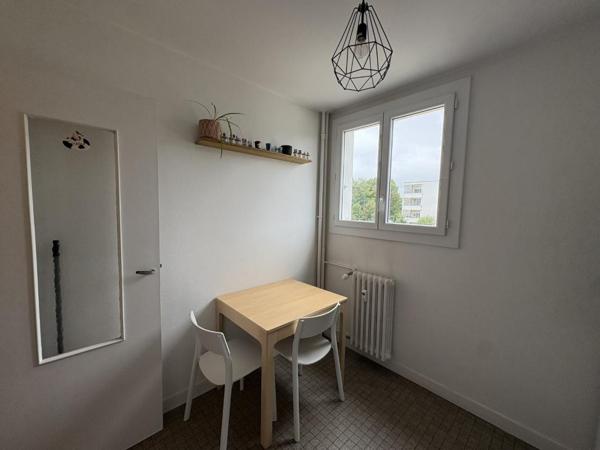 Appartement T1 à louer - 27 m² (réf : 570037)