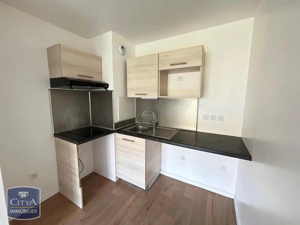 Appartement à louer 2 pièces 43.8m² Quincy-sous-Sénart (91480)