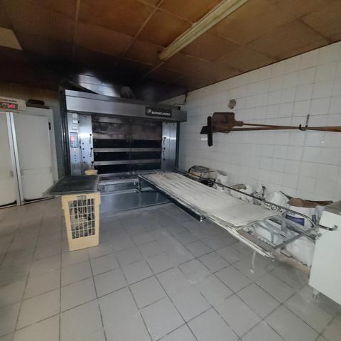 Dpt Gard (30), à vendre ALES FONDS DE COMMERCE BOULANGERIE, PATISSERIE, SANDWICHERIE, SNACKING