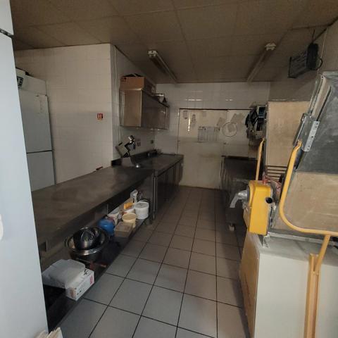 Dpt Gard (30), à vendre ALES FONDS DE COMMERCE BOULANGERIE, PATISSERIE, SANDWICHERIE, SNACKING