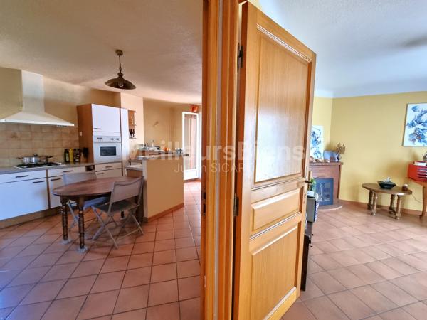 Maison atypique T5 de 121m² habitables + garage de 125m²