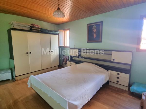 Maison atypique T5 de 121m² habitables + garage de 125m²