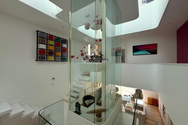 La Rochelle (17000) Marché central - Maison unique au design ultra contemporain avec extérieur