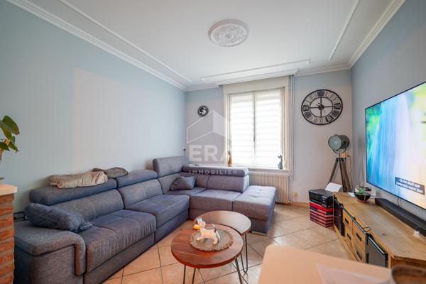 MAISON FAMILIALE AVEC JARDIN ET GARAGE À BLARINGHEM