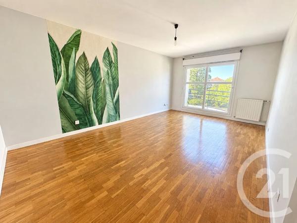 Appartement F3 à vendre  3 pièces - 61 m 2   MANTES LA JOLIE  - 78