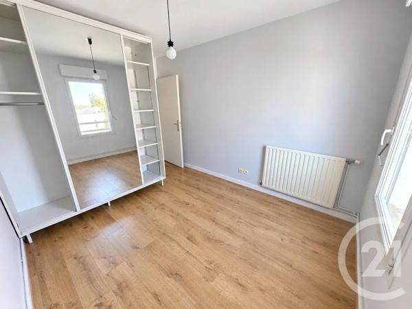 Appartement F3 à vendre  3 pièces - 61 m 2   MANTES LA JOLIE  - 78
