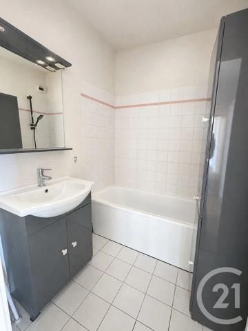 Appartement F3 à vendre  3 pièces - 61 m 2   MANTES LA JOLIE  - 78
