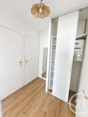 Appartement F3 à vendre  3 pièces - 61 m 2   MANTES LA JOLIE  - 78