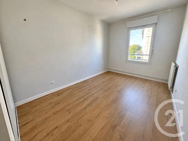 Appartement F3 à vendre  3 pièces - 61 m 2   MANTES LA JOLIE  - 78
