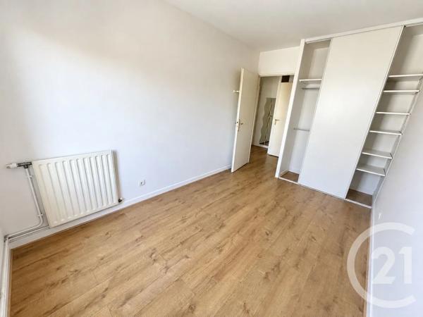 Appartement F3 à vendre  3 pièces - 61 m 2   MANTES LA JOLIE  - 78