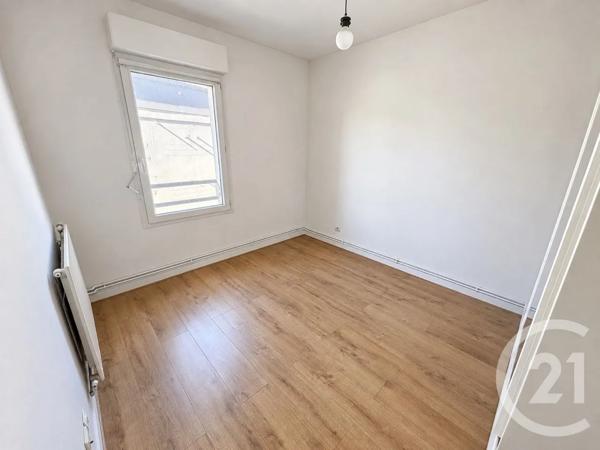 Appartement F3 à vendre  3 pièces - 61 m 2   MANTES LA JOLIE  - 78