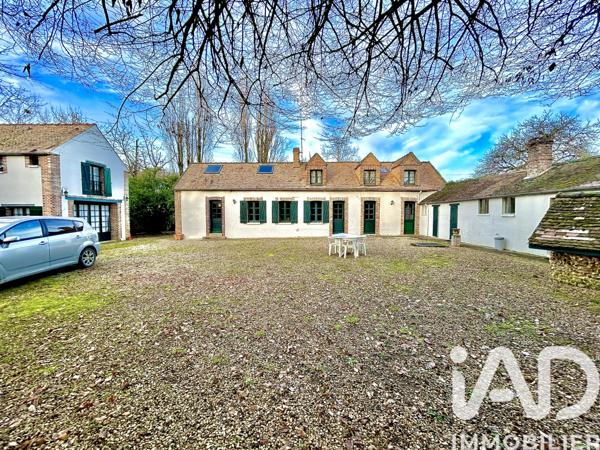 Maison à vendre 8 pièces 165 m² Fouchères