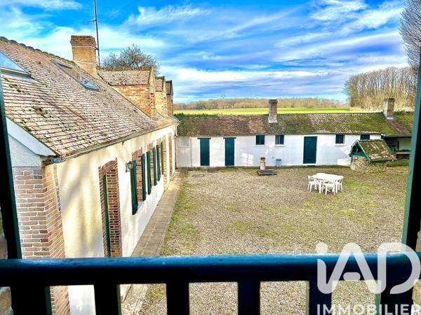 Maison à vendre 8 pièces 165 m² Fouchères